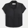Short-Sleeve Stretch Poplin Button-Through Shirt