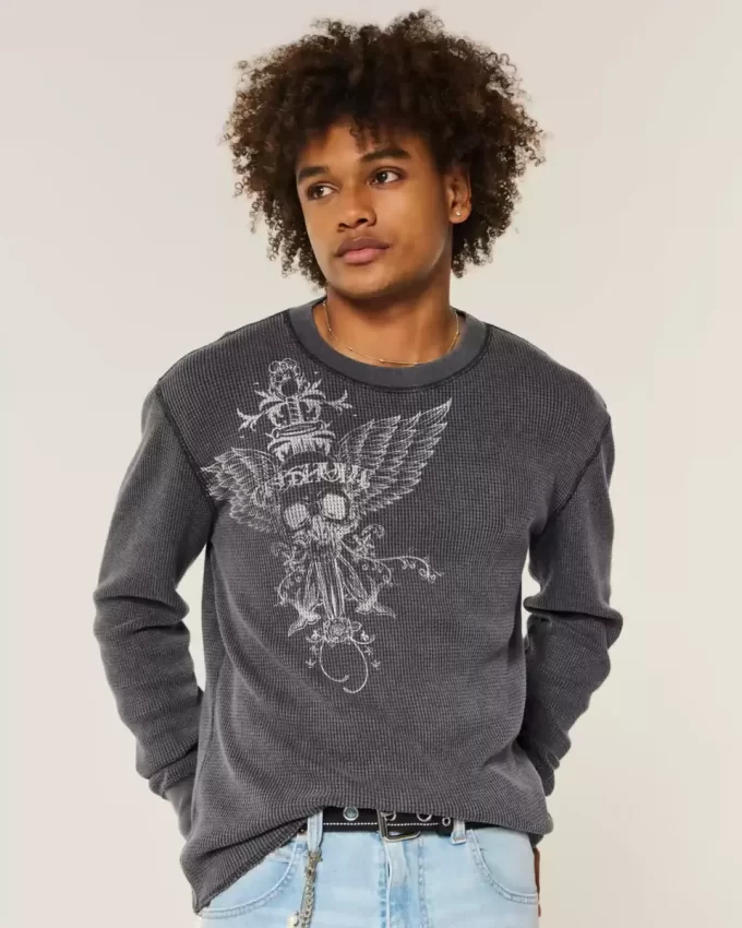 Skull Graphic Thermal Crew Shirt