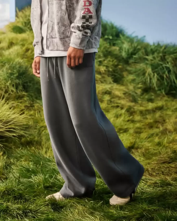 Super Baggy Sweatpants
