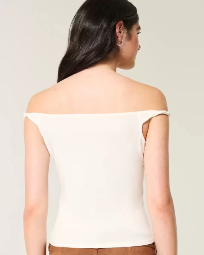 Twisted Off-the-Shoulder Velvet Valley Graphic Tee
