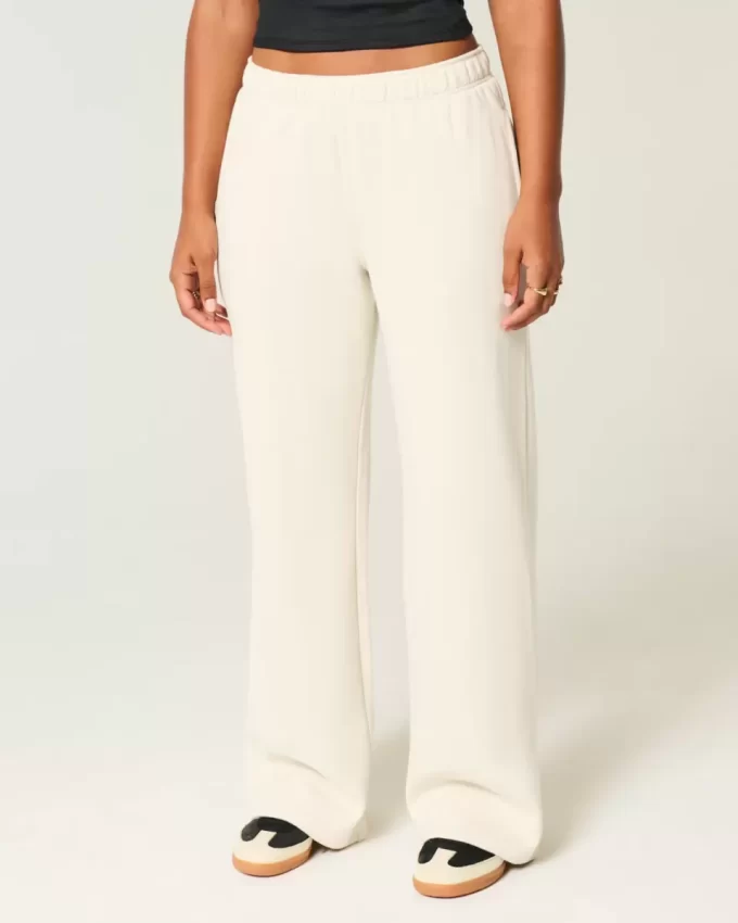 Wide-Leg Sweatpants